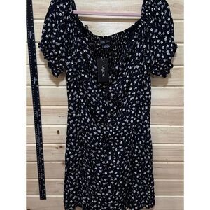 City-chic Women's Black and White Dress
